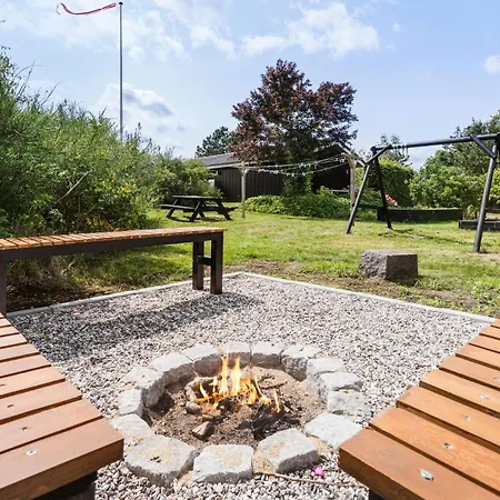 3 Bedroom Lovely In Casa de Férias *