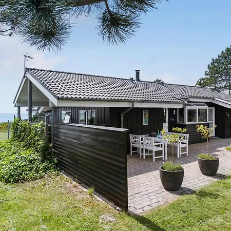 3 Bedroom Lovely In