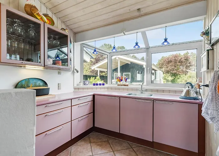 Feriehus 3 Bedroom Lovely In Knebel