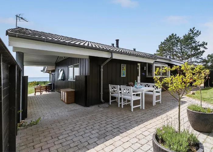 3 Bedroom Lovely In
